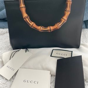 Gucci Nymphaea, Small (Black)